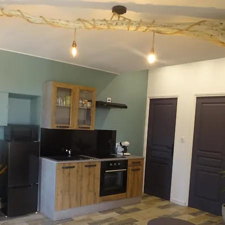 2 Personnes A Appartement Moussan