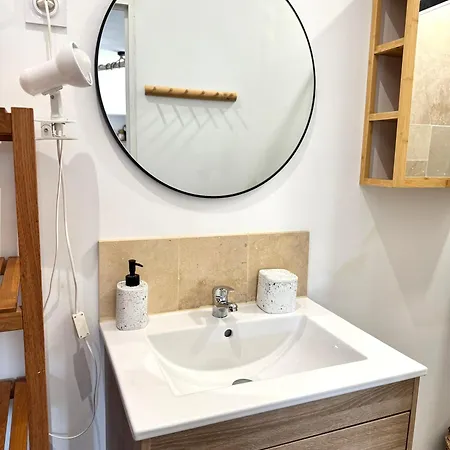 Confortable Et Calme Au Millieu Des Vignes Apartment Moussan